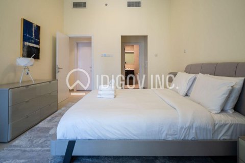 Снять в аренду квартиру в Дубай Марине, Дубай: 2 спальни, 113м², № 48089 - фото 2