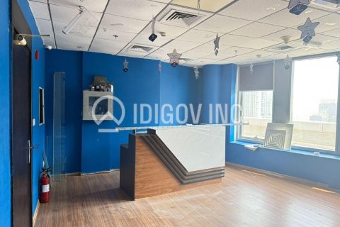 Office in Business Bay, Dubai 61 sq.m. № 48087 - photo 2