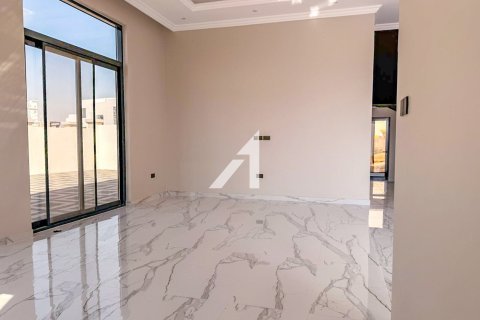 Villa à Al Aweer, Dubai, 4 chambres, 390 m², № 95337 - photo 5