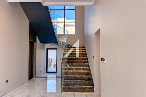 Villa à Al Aweer, Dubai, 4 chambres, 390 m², № 95337 - photo 4