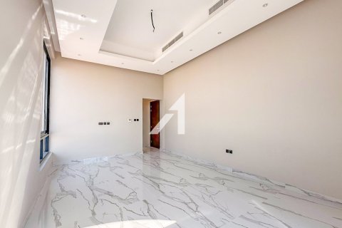 Villa à Al Aweer, Dubai, 4 chambres, 390 m², № 95337 - photo 7