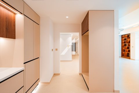 Apartamento en Mirdif, Dubai, 2 dormitorios, 141 m², № 95332 - foto 11