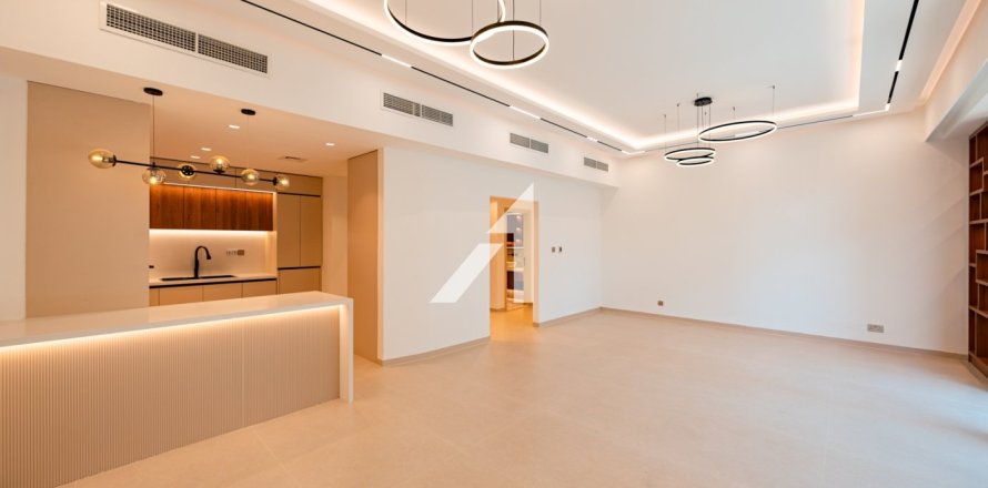 Apartamento en Mirdif, Dubai, 2 dormitorios, 141 m², № 95332