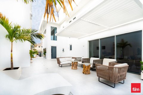 Villa in Palm Jumeirah, Dubai 621.8 sq.m. № 110670 - photo 12
