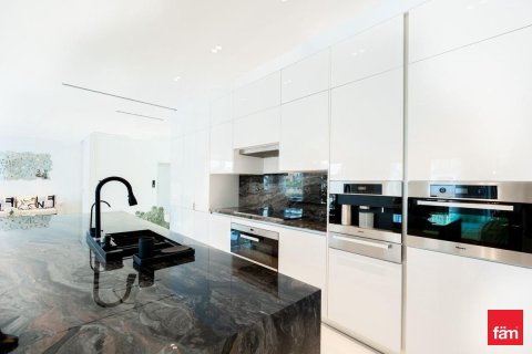 Villa in Palm Jumeirah, Dubai 621.8 sq.m. № 110670 - photo 14