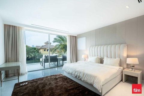 Villa in Palm Jumeirah, Dubai 621.8 sq.m. № 110670 - photo 17