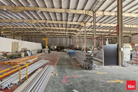 Entrepôt à Jebel Ali, Dubai, 980.1 m², № 84636 - photo 16