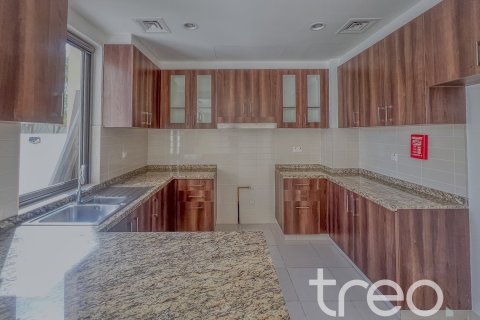 Villa in Mira Oasis 3, Reem, Dubai 4 bedrooms, 237 sq.m. № 136217 - photo 14