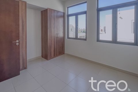Villa in Mira Oasis 3, Reem, Dubai 4 bedrooms, 237 sq.m. № 136217 - photo 11