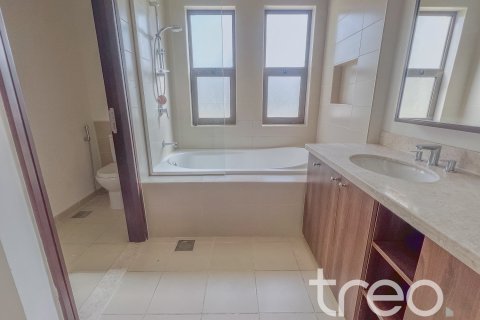 Villa in Mira Oasis 3, Reem, Dubai 4 bedrooms, 237 sq.m. № 136217 - photo 10