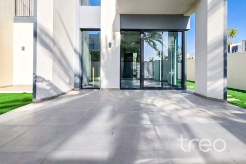 Villa in The Valley, Dubai 4 bedrooms, 216.65 sq.m. № 136216 - photo 2