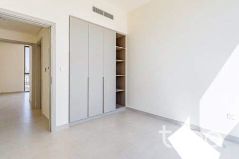 Townhouse in The Valley, Dubai 4 bedrooms, 330.36 sq.m. № 136222 - photo 5