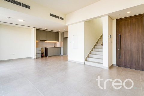 Townhouse in The Valley, Dubai 4 bedrooms, 330.36 sq.m. № 136222 - photo 12
