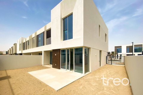 Townhouse in Nara, The Valley, Dubai 4 bedrooms, 203.09 sq.m. № 136215 - photo 13