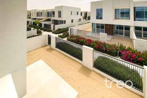 Townhouse in Nara, The Valley, Dubai 4 bedrooms, 203.09 sq.m. № 136215 - photo 3
