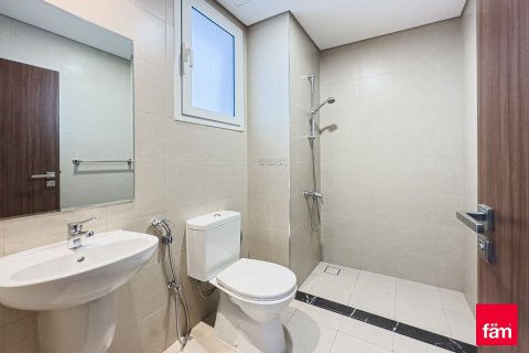 Снять в аренду таунхаус в Дубае: 3 спальни, 180.8м², № 13828 - фото 19