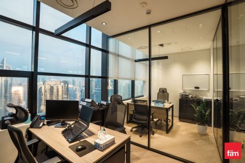 Office in Dubai 304.7 sq.m. № 94825 - photo 9
