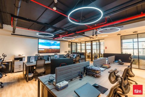 Office in Dubai 304.7 sq.m. № 94825 - photo 4