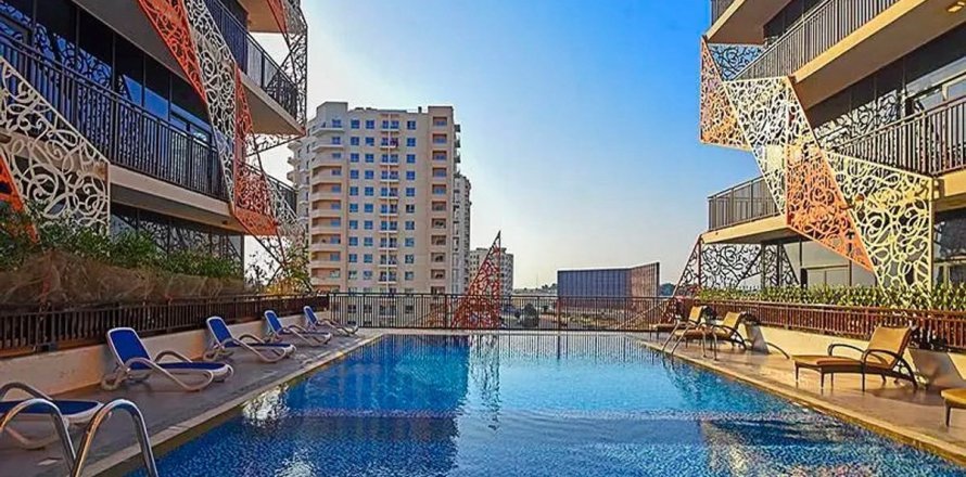 Квартира в Wadi Al Safa 2, Дубай, 2 спальни, 135.7м², № 94674