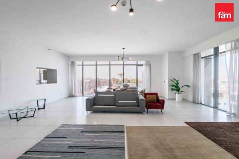 Apartment in Downtown Dubai (Downtown Burj Dubai), Dubai 3 bedrooms, 245 sq.m. № 94663 - photo 2