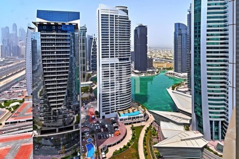 Apartment in Jumeirah Lake Towers, Dubai 1 bedroom, 72 sq.m. № 56716 - photo 2