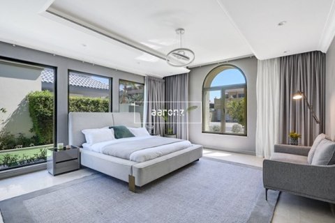 Villa en Palm Jumeirah, Dubai, 5 dormitorios, 657.6 m², № 12251 - foto 12