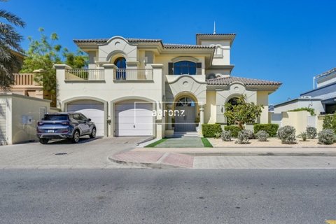 Villa en Palm Jumeirah, Dubai, 5 dormitorios, 657.6 m², № 12251 - foto 28