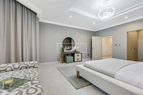 Villa en Palm Jumeirah, Dubai, 5 dormitorios, 657.6 m², № 12251 - foto 15