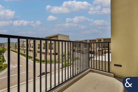 Villa en Victory Heights, Dubai Sports City, Dubai, 4 dormitorios, 343 m², № 78934 - foto 21