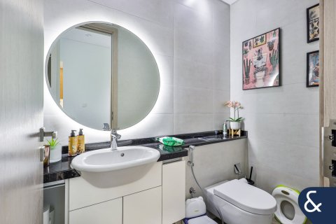 Villa en Victory Heights, Dubai Sports City, Dubai, 4 dormitorios, 343 m², № 78934 - foto 20