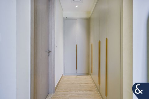 Villa en Victory Heights, Dubai Sports City, Dubai, 4 dormitorios, 343 m², № 78934 - foto 10