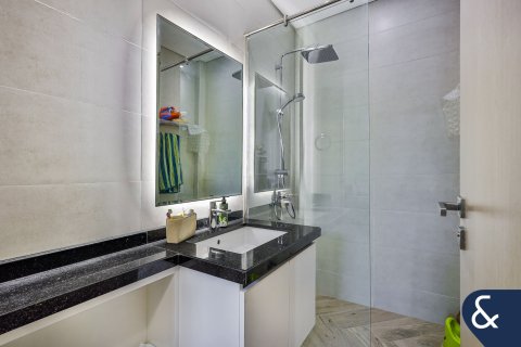 Villa en Victory Heights, Dubai Sports City, Dubai, 4 dormitorios, 343 m², № 78934 - foto 19