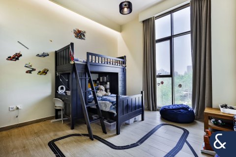 Villa en Victory Heights, Dubai Sports City, Dubai, 4 dormitorios, 343 m², № 78934 - foto 14