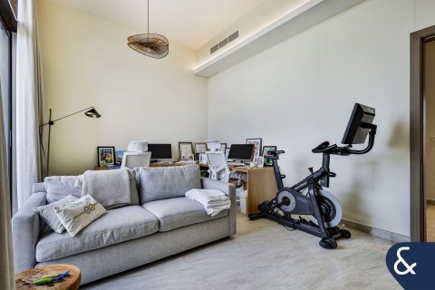 Villa en Victory Heights, Dubai Sports City, Dubai, 4 dormitorios, 343 m², № 78934 - foto 16