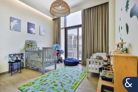 Villa en Victory Heights, Dubai Sports City, Dubai, 4 dormitorios, 343 m², № 78934 - foto 12