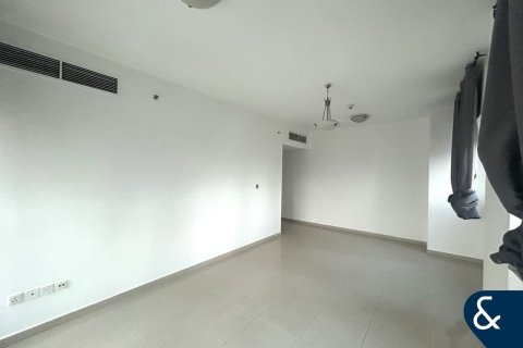 Apartment in Jumeirah Lake Towers, Dubai 1 bedroom, 134 sq.m. № 78941 - photo 3