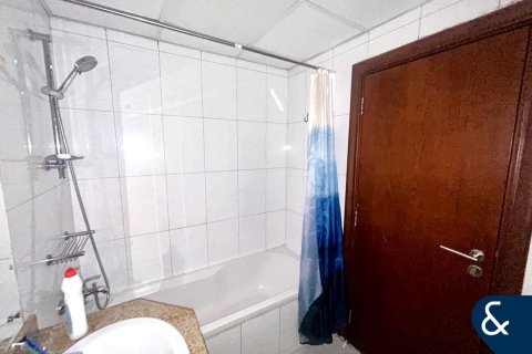 Apartment in Jumeirah Lake Towers, Dubai 1 bedroom, 134 sq.m. № 78941 - photo 6