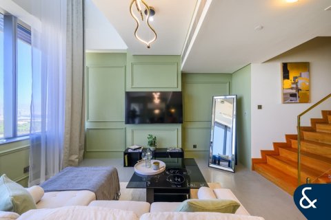 Apartment in DIFC, Dubai 1 bedroom, 96 sq.m. № 78940 - photo 2