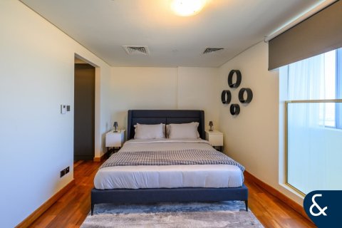 Apartment in DIFC, Dubai 1 bedroom, 96 sq.m. № 78940 - photo 14