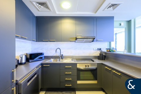 Apartment in DIFC, Dubai 1 bedroom, 96 sq.m. № 78940 - photo 12