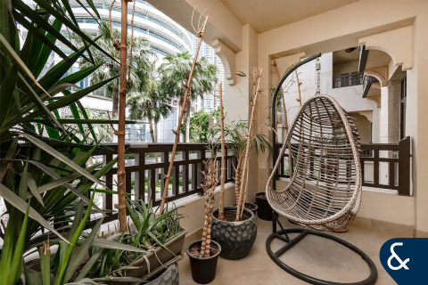 Apartment in Downtown Dubai (Downtown Burj Dubai), Dubai 2 bedrooms, 132 sq.m. № 78942 - photo 3