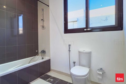 Купить таунхаус в Дубае: 3 спальни, 335.3м², № 69451 - фото 23