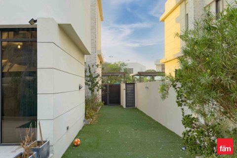 Купить таунхаус в Дубае: 3 спальни, 335.3м², № 69451 - фото 12