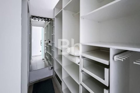 Купить квартиру в Джумейра Лейк Тауэрс, Дубай: 1 спальня, 129м², № 25097 - фото 6