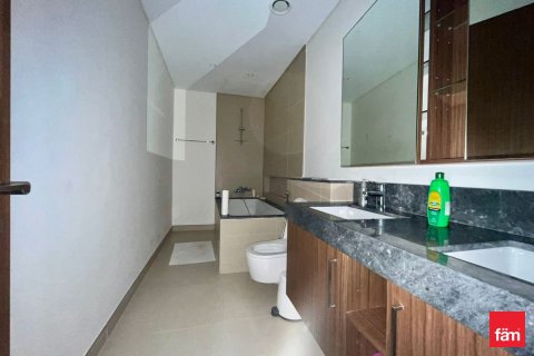 Apartment in Dubai Marina, Dubai 3 bedrooms, 167.3 sq.m. № 24473 - photo 2