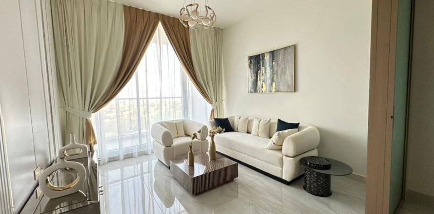 Apartamento en Al Furjan, Dubai, 1 dormitorio, 76.5 m², № 24474