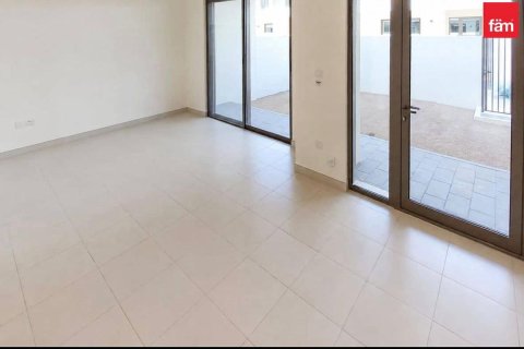 Townhouse in Dubai 3 bedrooms, 128.6 sq.m. № 137784