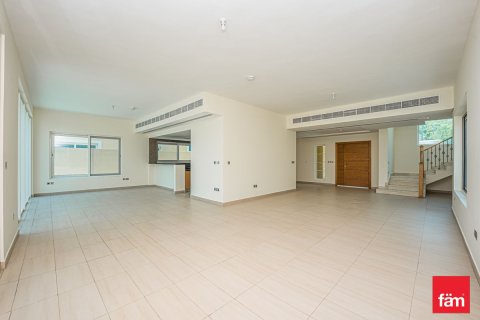 Villa in Jumeirah Park, Dubai 4 bedrooms, 726.6 sq.m. № 137782 - photo 2