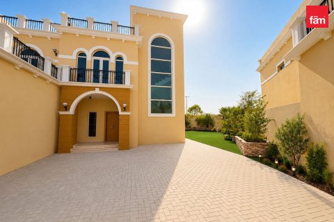 Villa in Jumeirah Park, Dubai 4 bedrooms, 726.6 sq.m. № 137782 - photo 5
