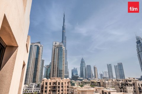 Apartment in Old Town, Dubai 1 bedroom, 83.7 sq.m. № 114093 - photo 12